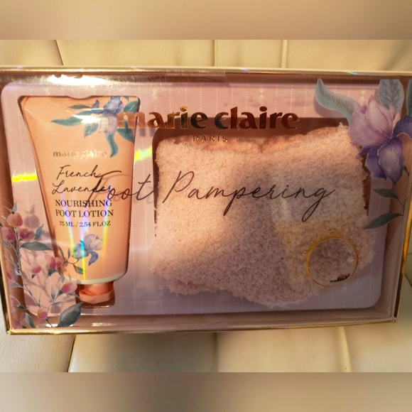 Marie Claire Foot Pampering Set - Picture 1 of 2